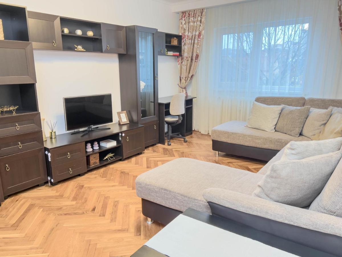 Oradea Comfort Corner Buitenkant foto